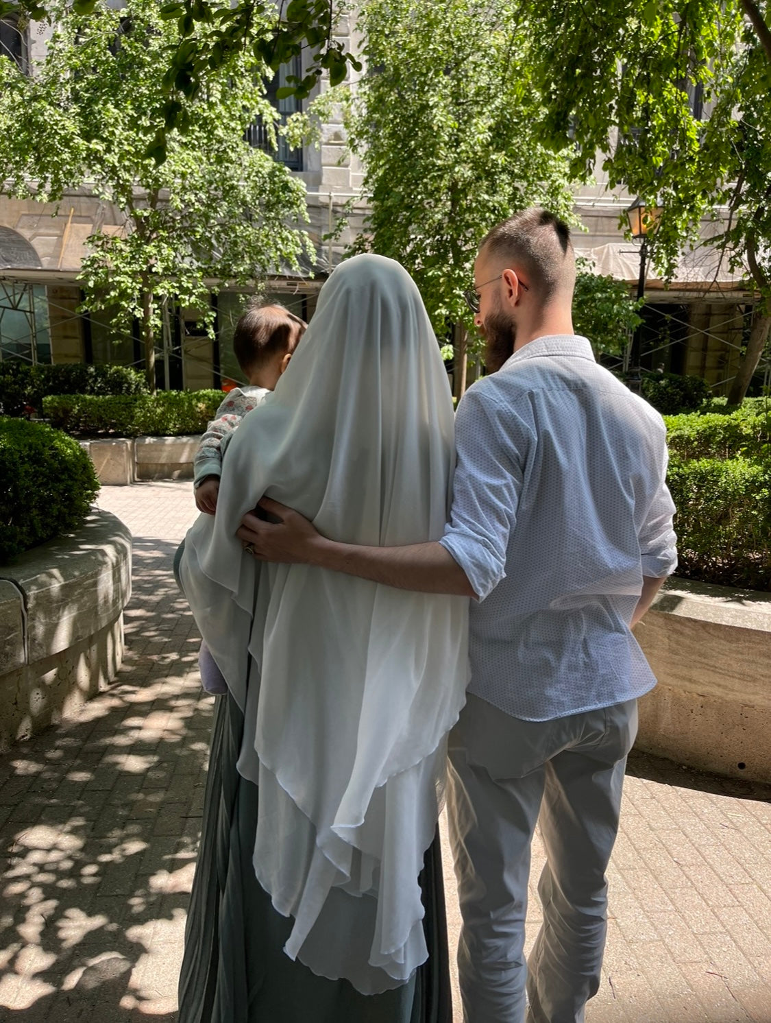 Embracing Modesty: The Journey of Mòsca New York