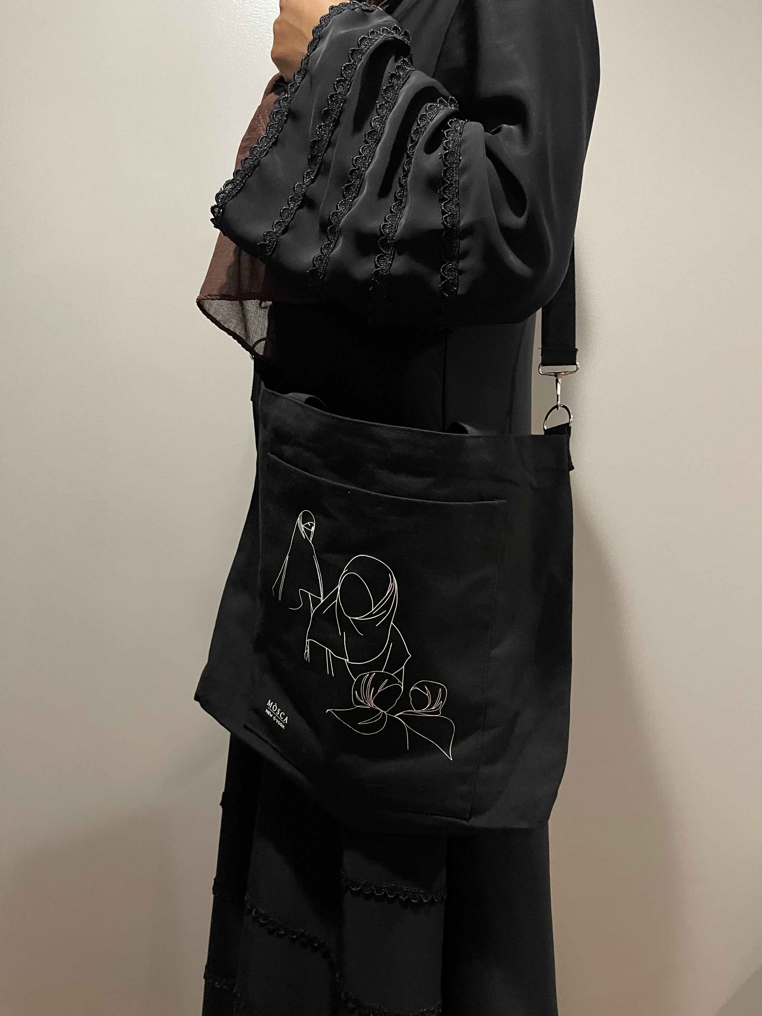 Mòsca’s Carryall Bag