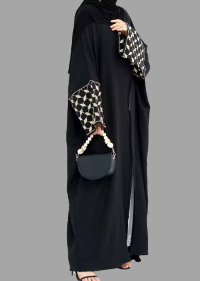 KEFFIYEH INSPIRED ABAYA IN BLACK
