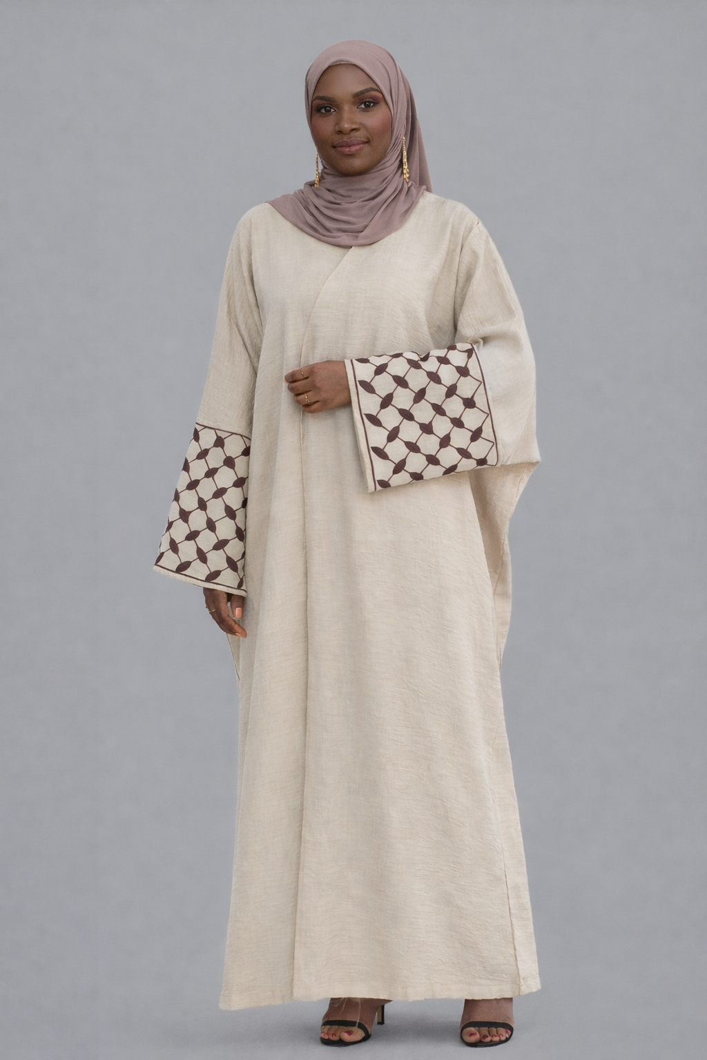 KEFFIYEH INSPIRED ABAYA IN BEIGE