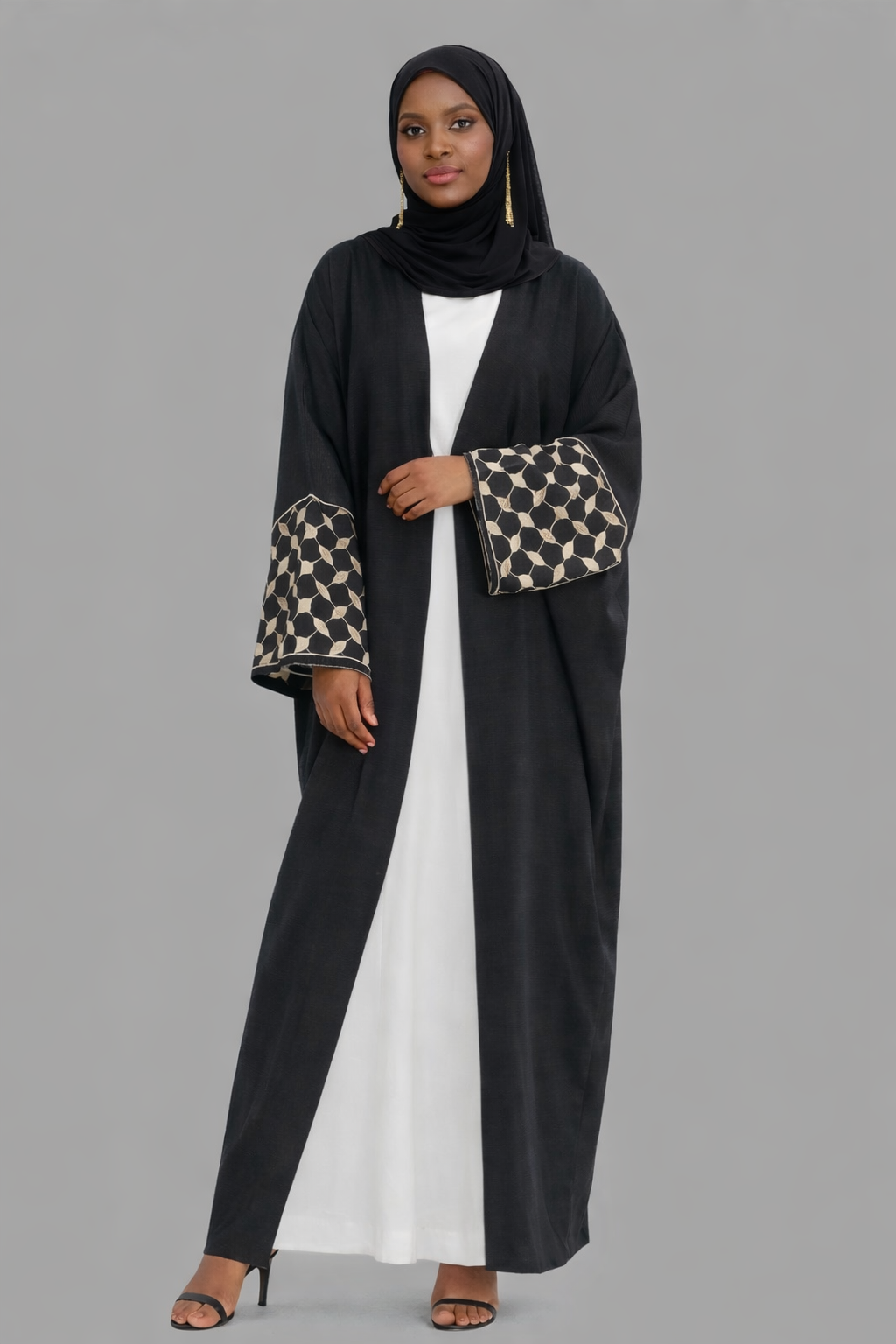 KEFFIYEH INSPIRED ABAYA IN BLACK